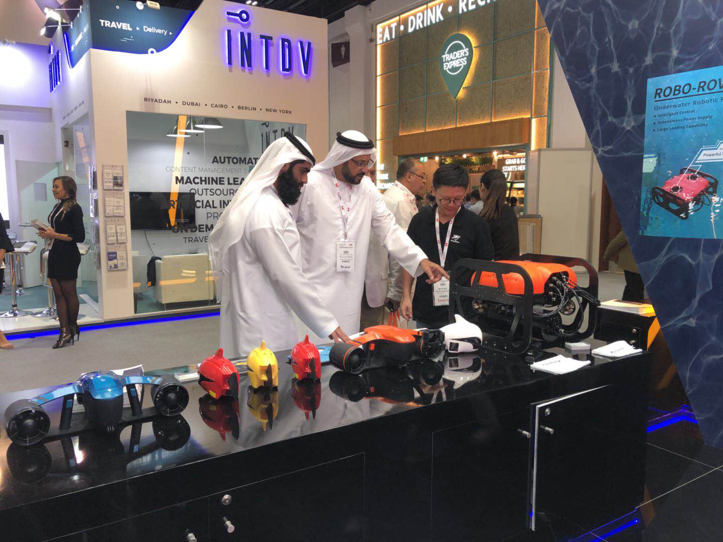 GITEX 2018 ▏迪拜皇室成员极力点赞水下飞行器SeaFlyer